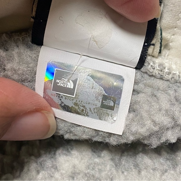 The North Face Jacket Women’s Size XS Gray Crescent Hooded Wrap Sweater Coat - Picture 15 of 17